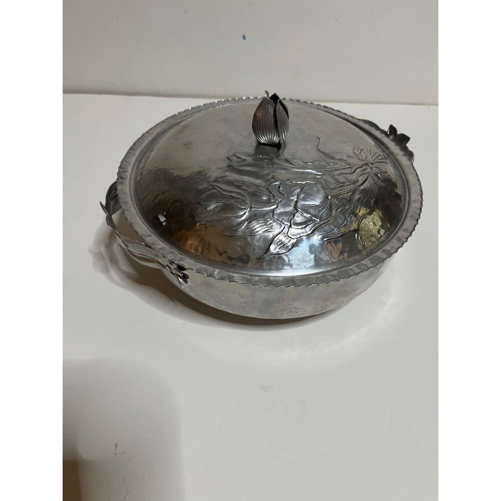 Vtg 1940s Rodney Kent Hammered Aluminum Covered Tulip Casserole Dish #461 Floral